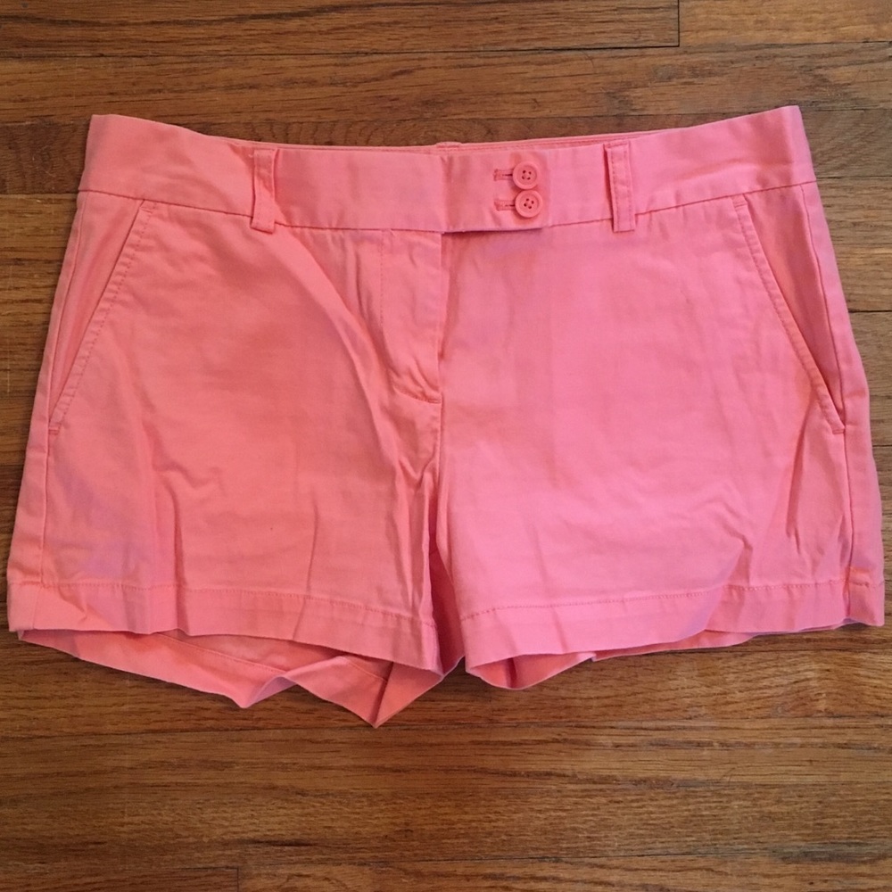 Vineyard Vines Coral Pink Classic Shorts - Size 6